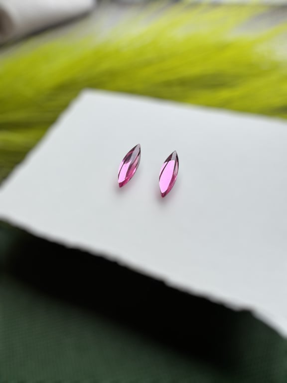 Pink Acrylic Cat Eye Stud Earrings