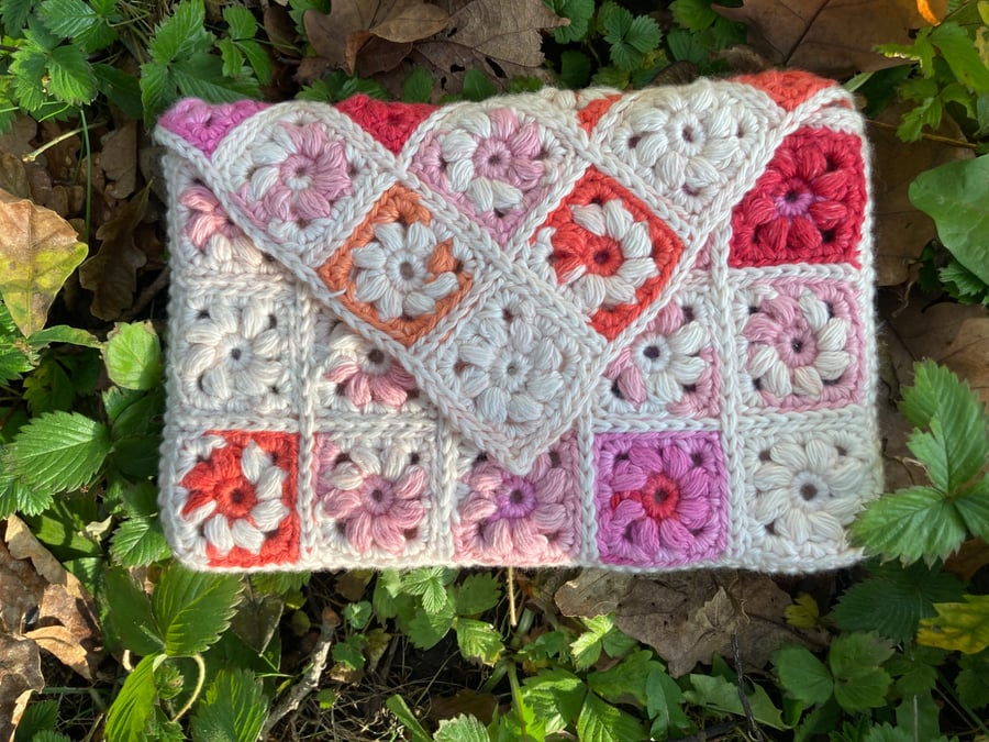 Crochet book cover - Folksy