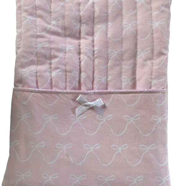 Large Quilted Book Sleeve.  Pink and White Bow Design.  Gift Set.