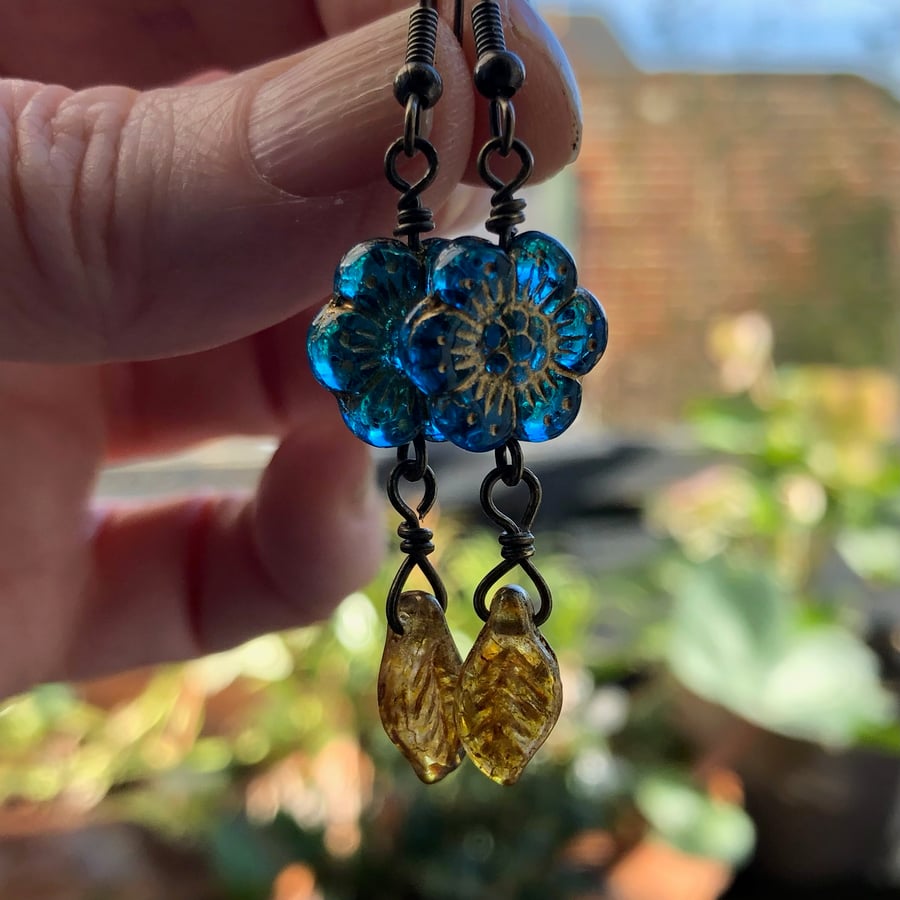 Elegant Dark Blue Flower Earrings. Czech Glass Boho Beaded Earrings