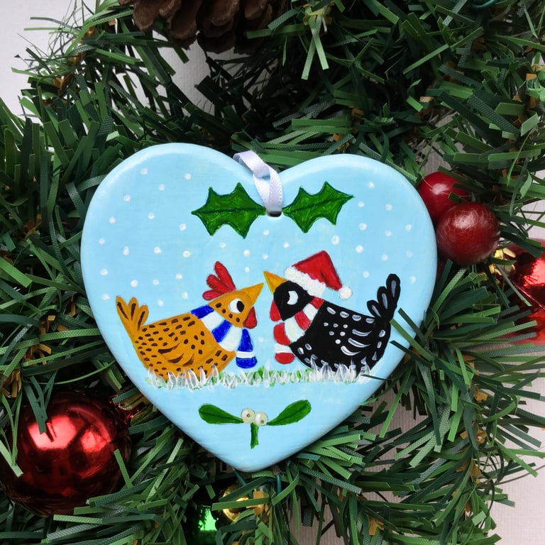Hanging heart Christmas decoration Chatting chickens.