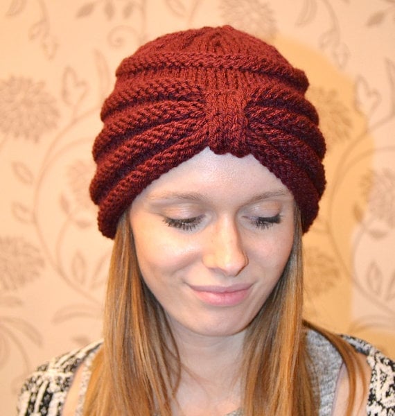 Turban style beanie hat knitted in burgundy 