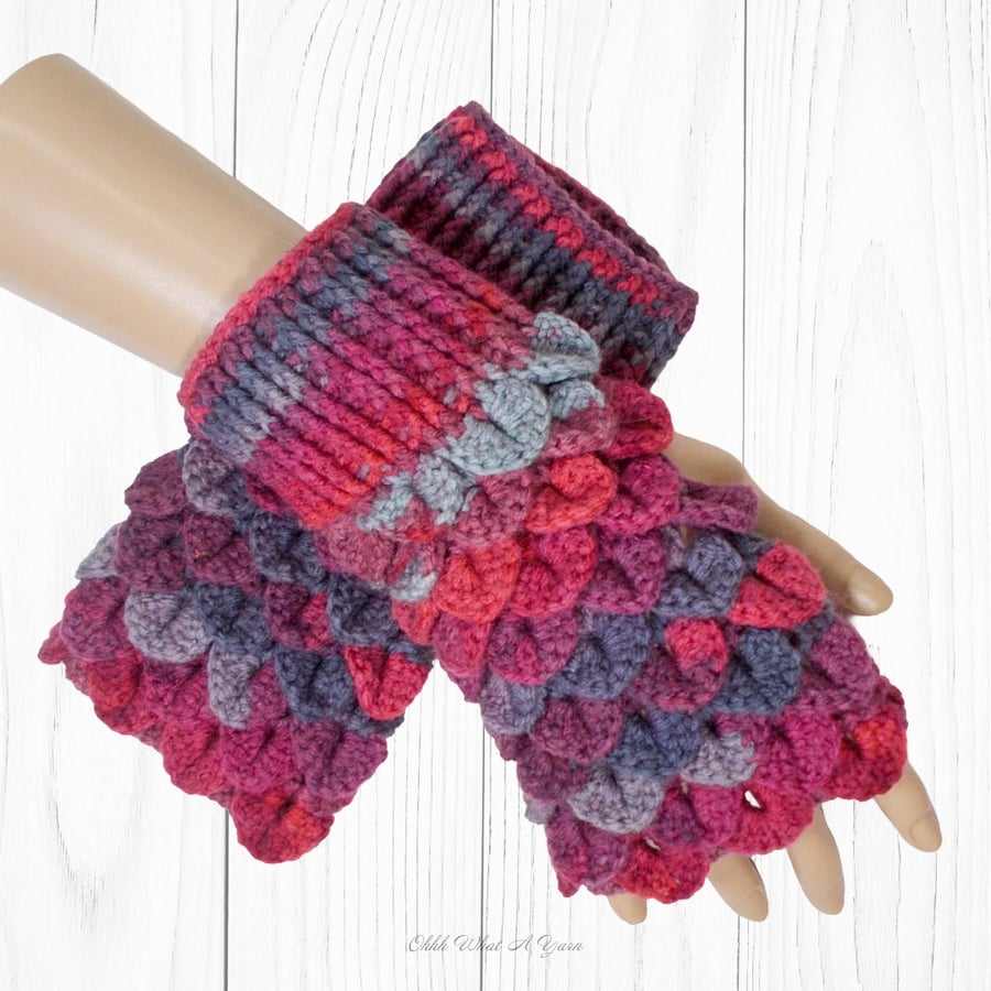 Crochet gloves. Red and grey dragon scale gloves. Fingerless gloves. 