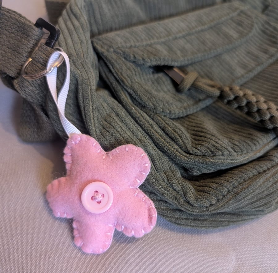 Handmade felt flower keyring, bagcharm, accessory - light pink