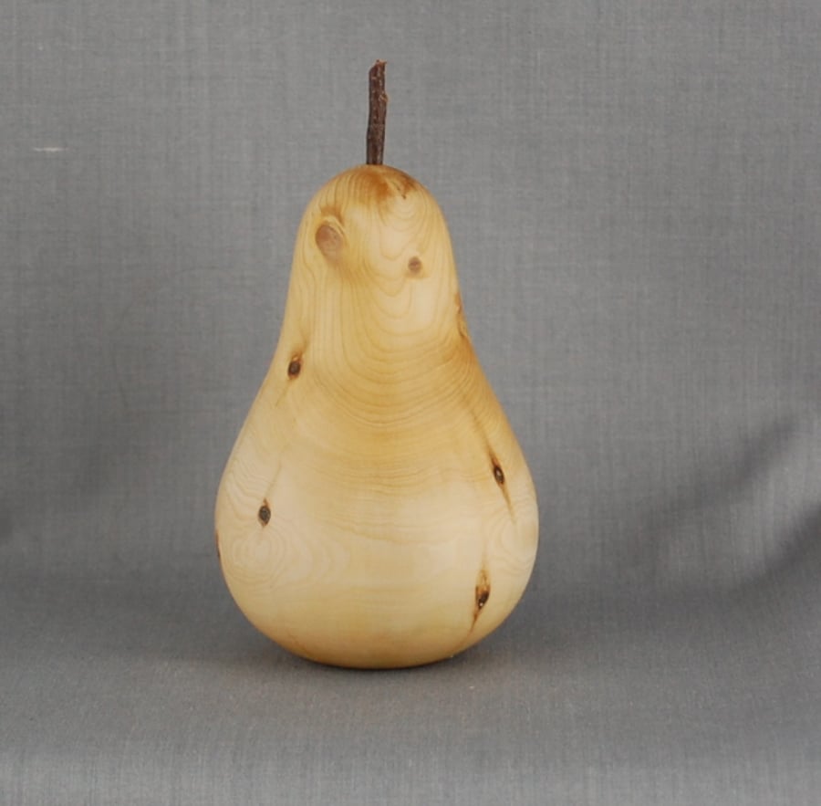 Cedar Wood Pear