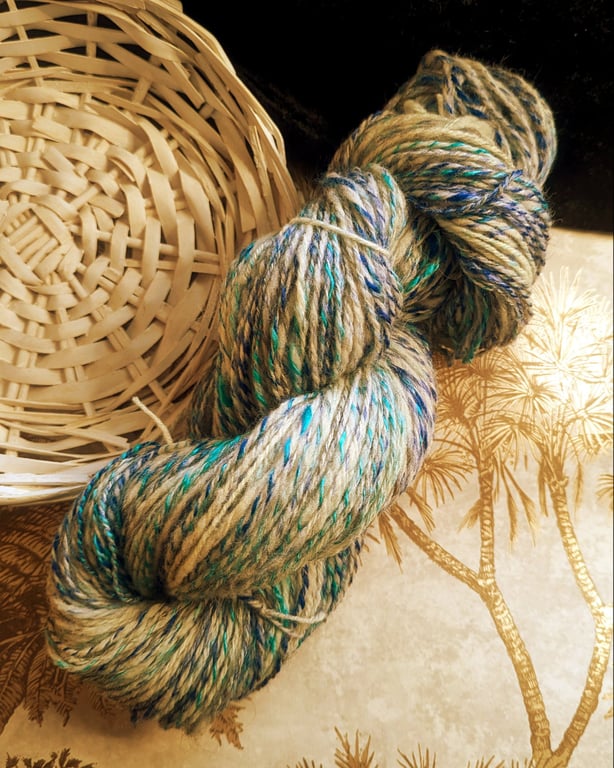 Cloudscape hand spun yarn – wool and bamboo blend - 290 yards