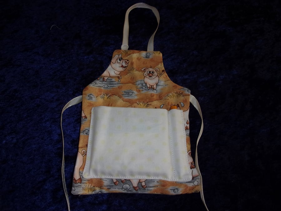 Small Apron with Note Pad