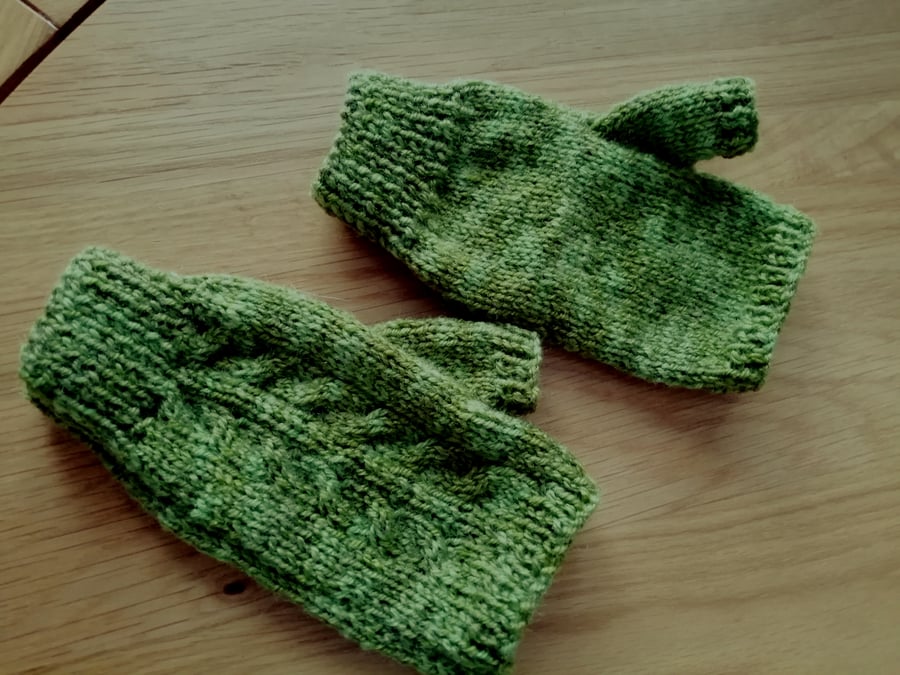 Ladies Fingerless Gloves 