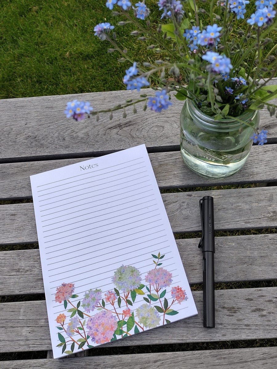 Floral stationery notepad