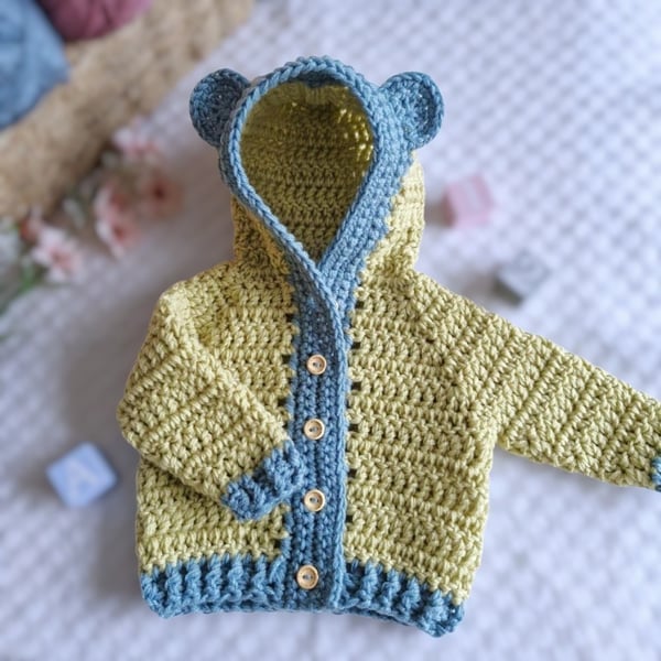 Crochet Baby Teddy Bear Cardigan – Newborn Gift 0–4 Years