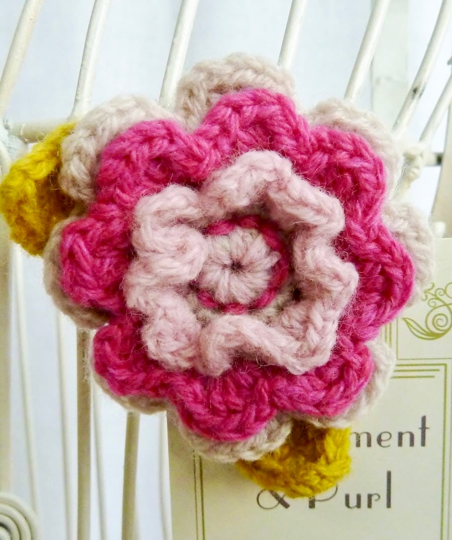Flower Brooch. Wool hand Crocheted large flower brooch in pure new wool.
