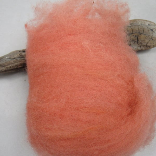 10g Naturally Dyed Madder Orange Llanwenog Felting Wool
