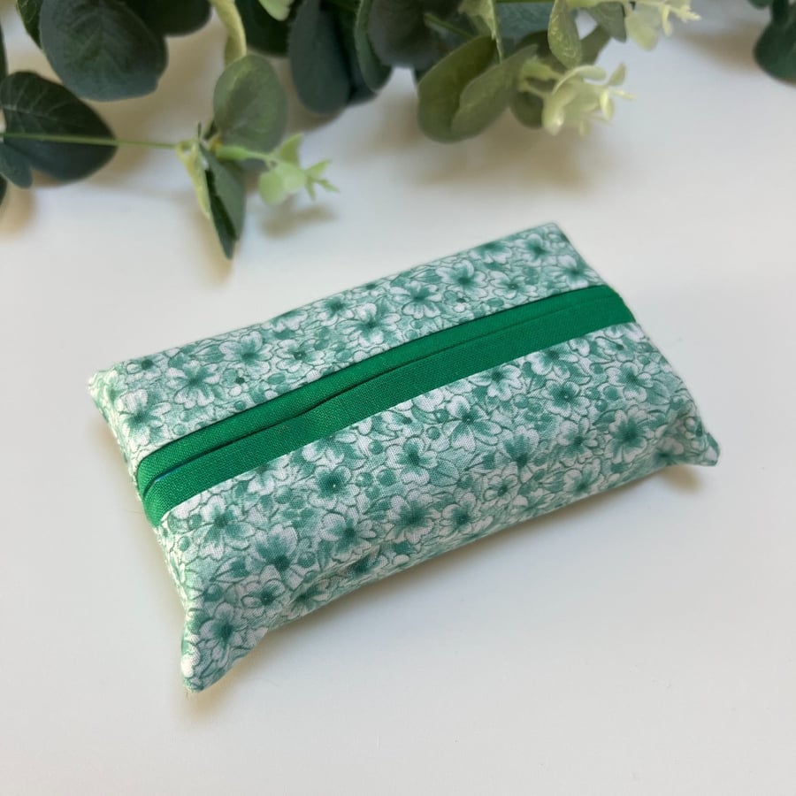 Tissue Holder: Green & White Floral