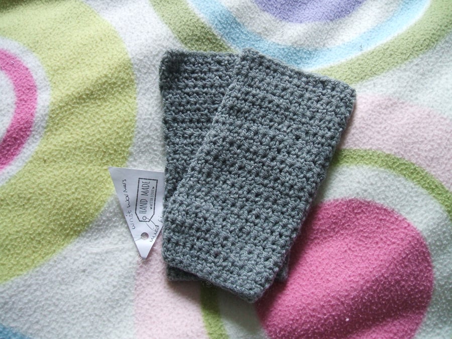 Grey crocheted wrist warmers - adult size