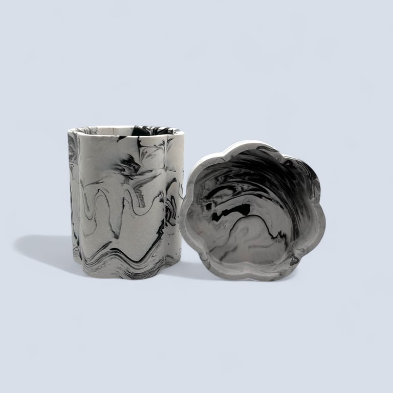 Large Tall Black and White Plant Pot Saucer & Drainage Option Available (LFPP1)