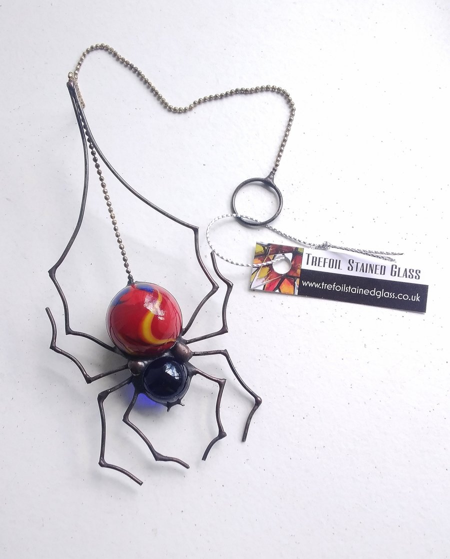 Glass Marble Spider - red & blue