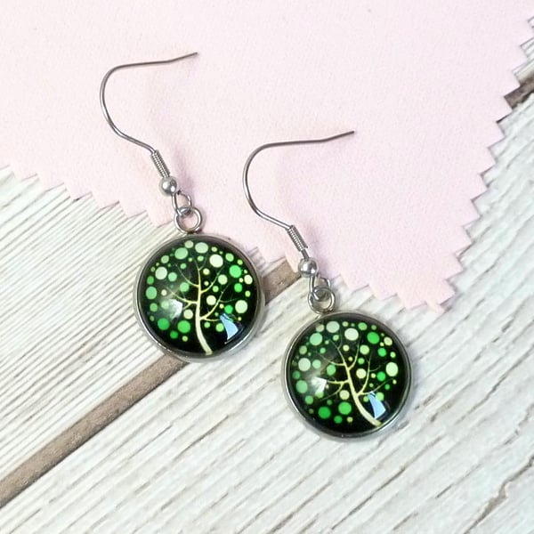 Green cabochon earrings, green tree on black dangle earrings with steel wires