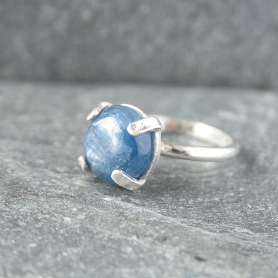 Sterling silver kyanite ring