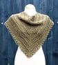 Pretty triangular lace shawl in green pure wool - design A516 - Image 7