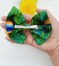 Clip on hair bow set, peacock and yellow giraffe cotton fabric.   - Image 5