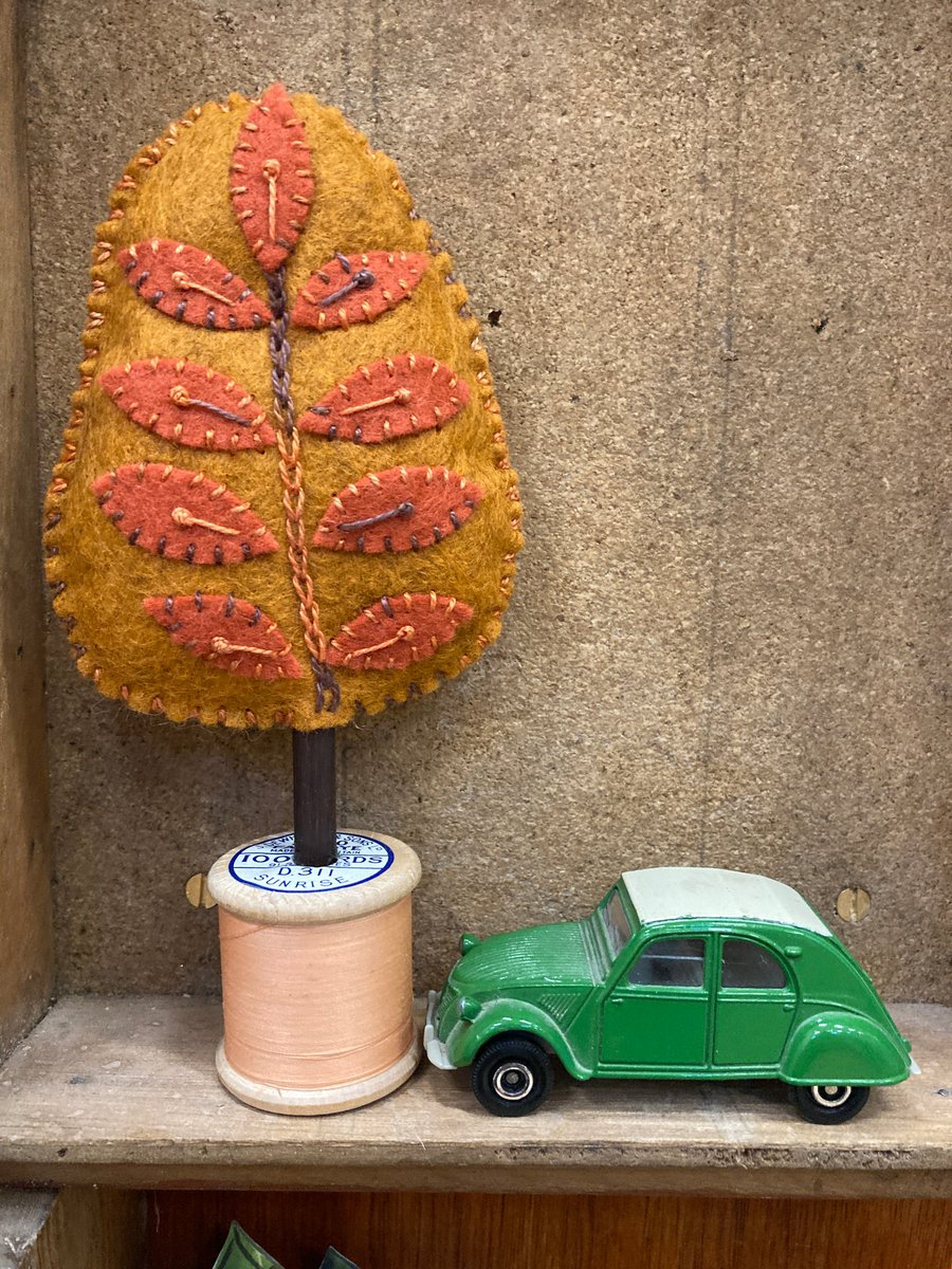 Copper tree with golden leaves