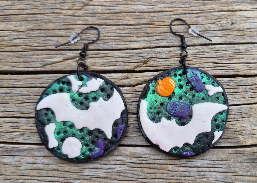 Bat Halloween Disc Earrings 