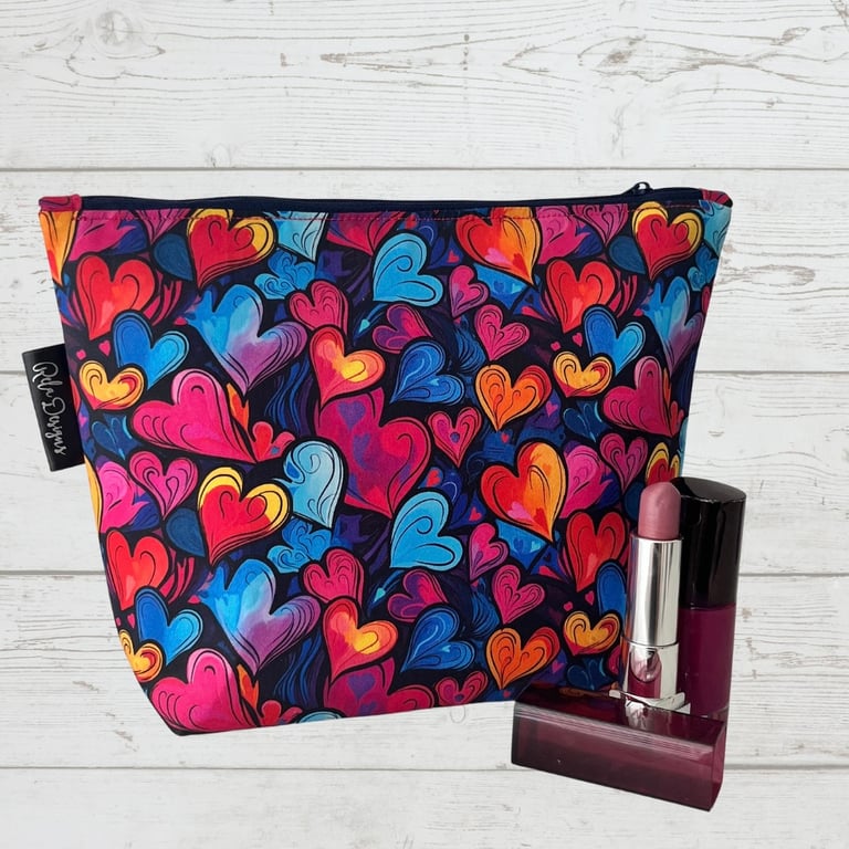 Makeup bags colourful hearts