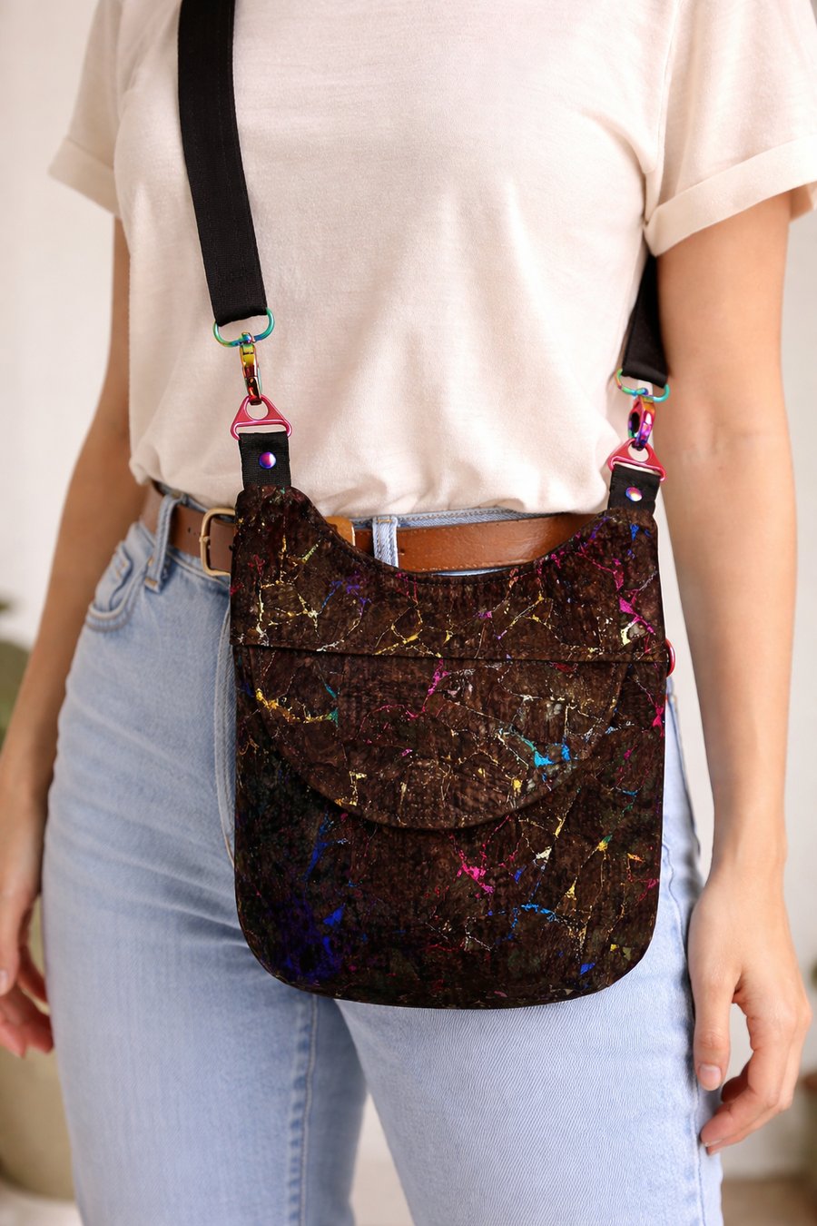 The Zuri Crossbody Bag in Black Sparkle Cork