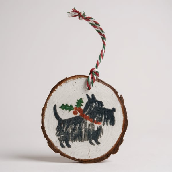 Scottie Dog with Holly & Berries Round Wooden Christmas Decoration Tree Ornament