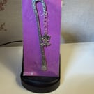 Metal carved hook bookmark