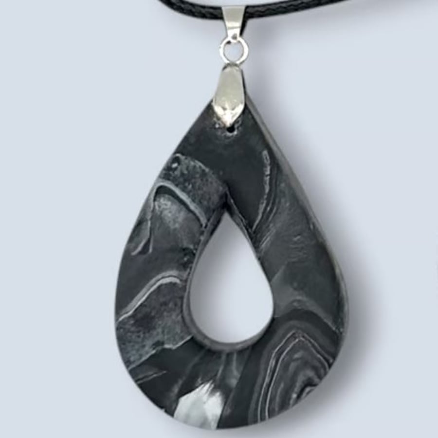 Charcoal Black Marbled Glasses Holder Pendant Necklace