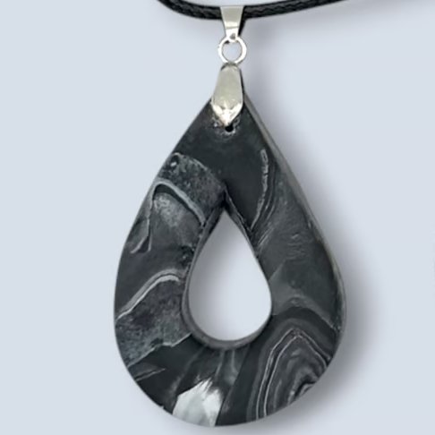 Black Marbled Glasses Holder Necklace Teardrop Opening Pendant