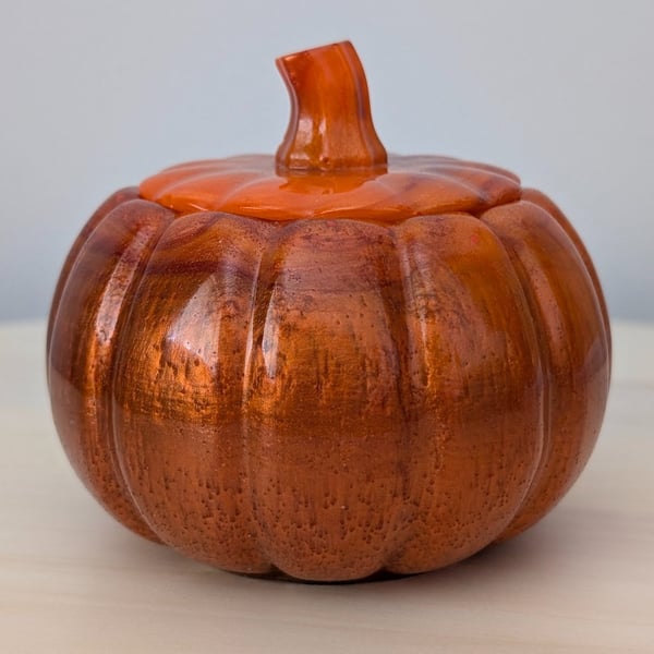 Resin Pumpkin Pot - Orange Tones