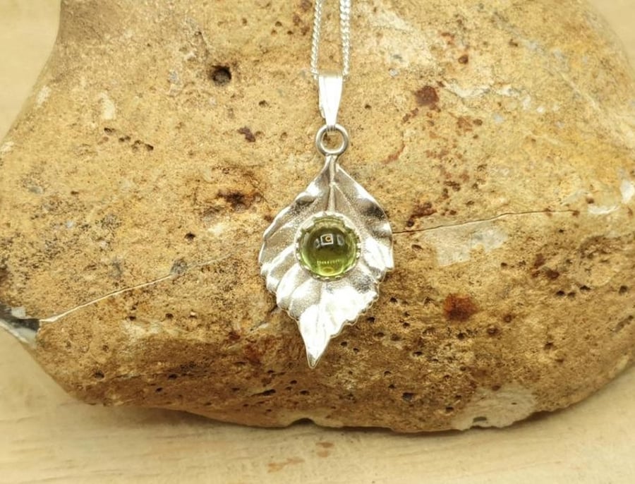 Peridot Leaf Pendant Necklace. August birthstone jewellery