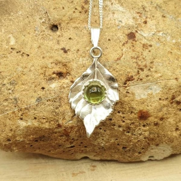 Peridot Leaf Pendant Necklace. August birthstone jewellery