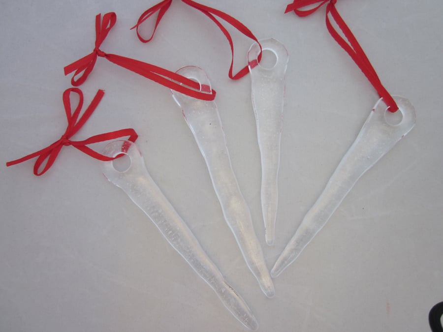  Handmade fused glass decoration or suncatcher - icicle