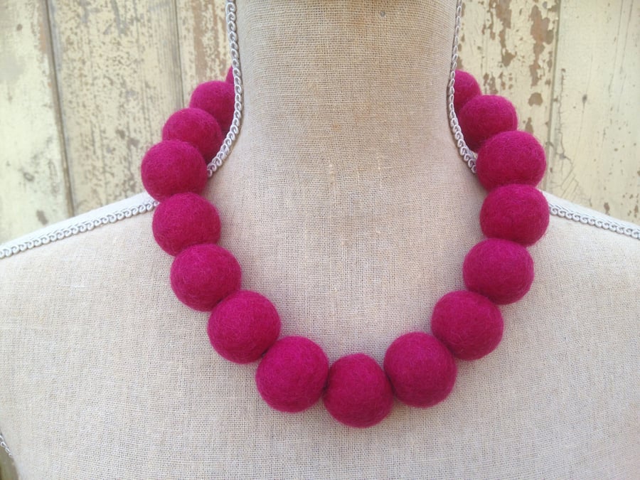 Magenta hand felted staement necklace