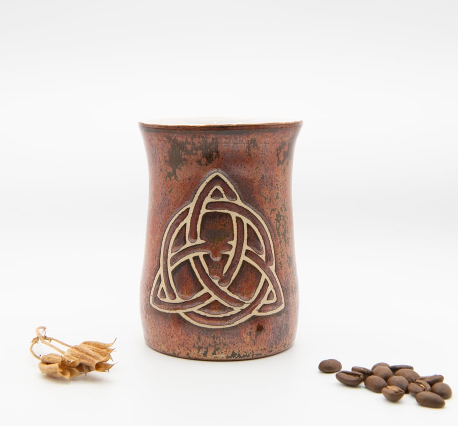Celtic Knot (med) - Mug - Handmade Ceramic Stoneware