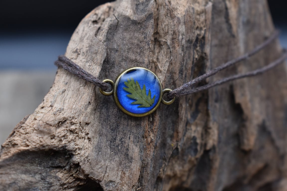 Adjustable Resin Bracelet with Pressed Silverweed Leaf, Blue, Waxed Cotton Cord