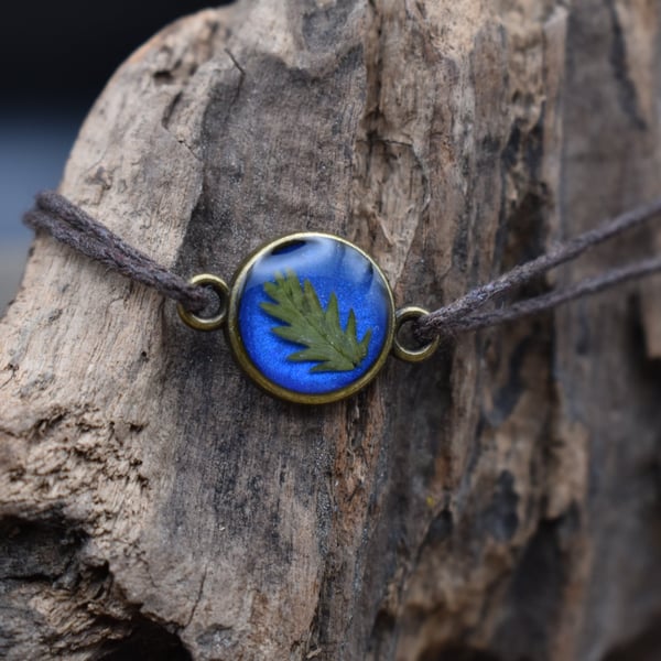 Adjustable Resin Bracelet with Pressed Silverweed Leaf, Blue, Waxed Cotton Cord