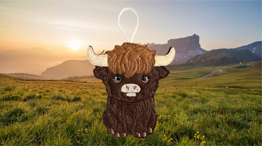 Highland Cow Embroidered Hanging Keepsake