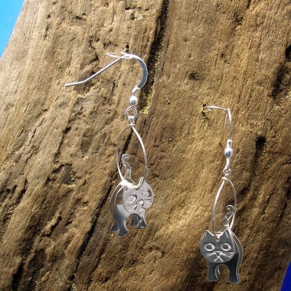 Silver Cat earrings, Sterling Silver Cat jewelry, Kitten Jewelry, 3D Cat earring