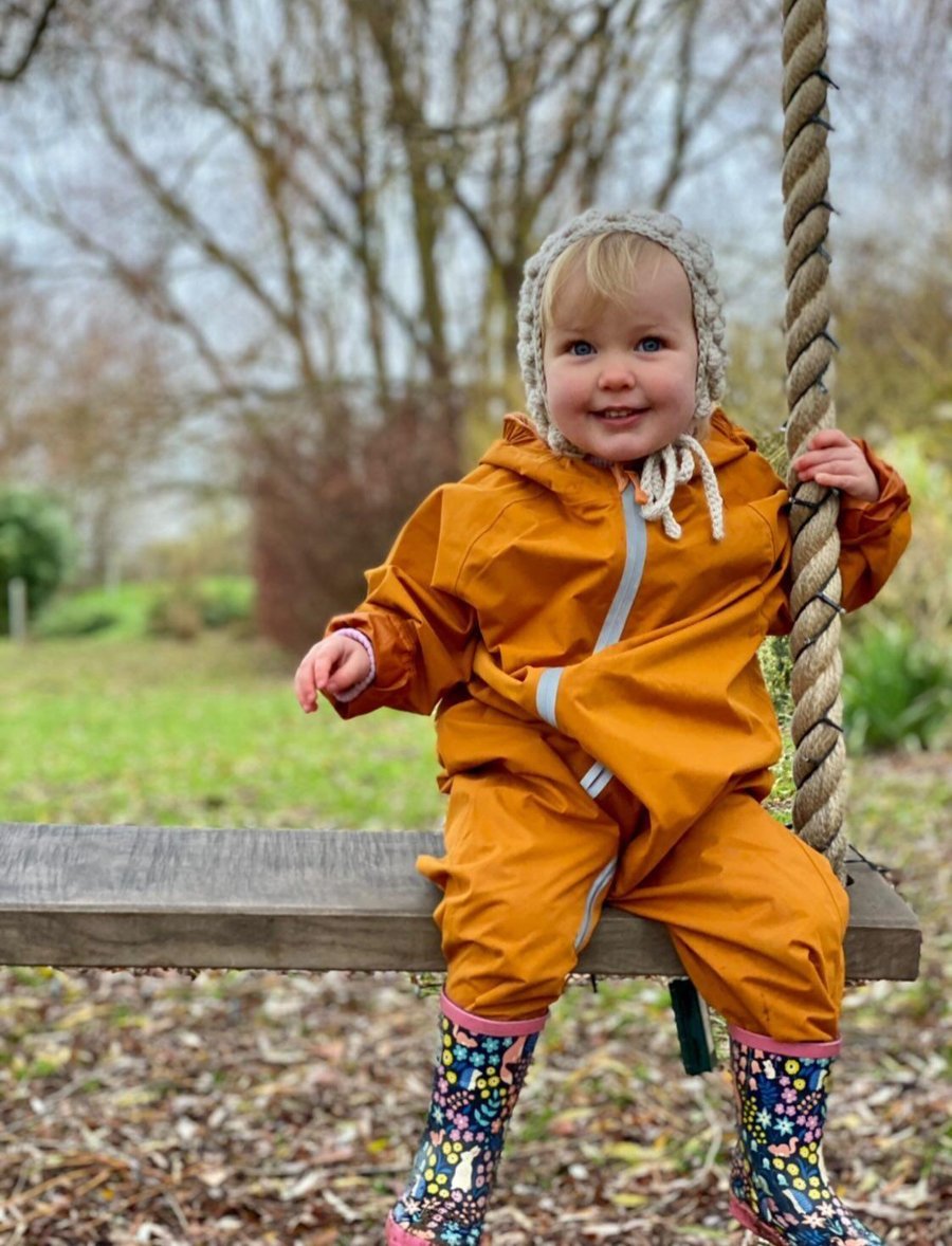 The Rae Bonnet. Bobble Bonnet Crochet Pattern, DK Yarn. 0 to 4 years. DIY