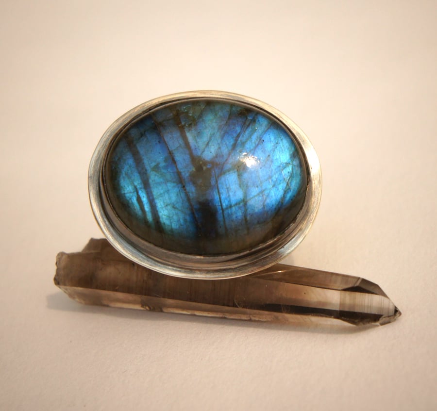 Oval Cabochon Labradorite and Sterling Silver Ring