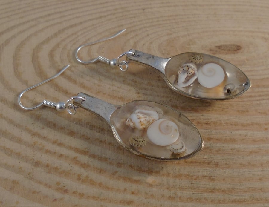 Upcycled Silver Plated Shell Sugar Tong Spoon Drop Earrings SPE061925