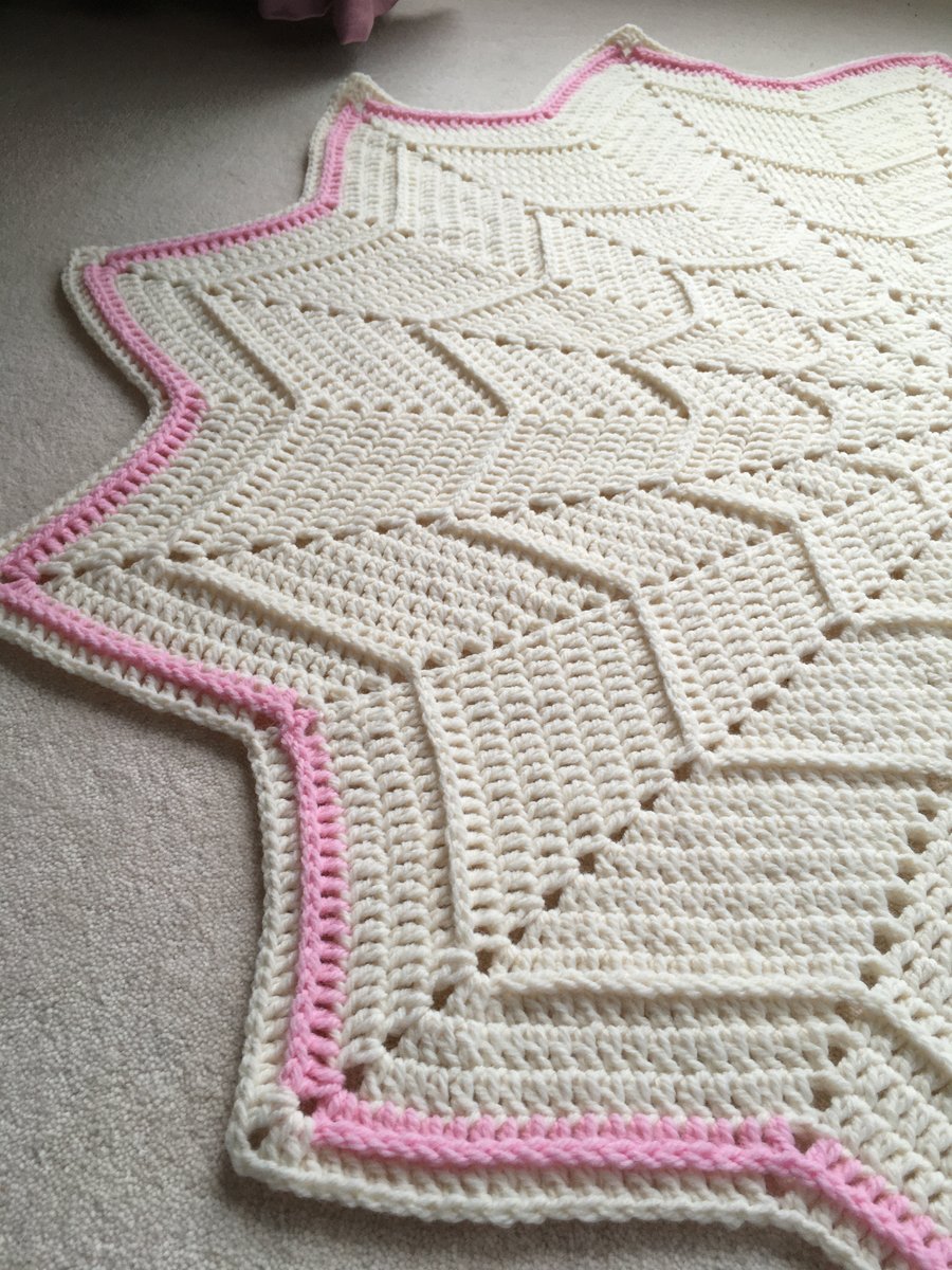 SALE   Handmade Star Blanket in cream and pink