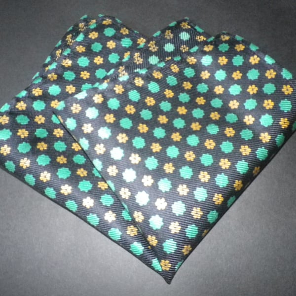 Green motif on navy pure silk pocket square 25 x 25 cm free  shipping