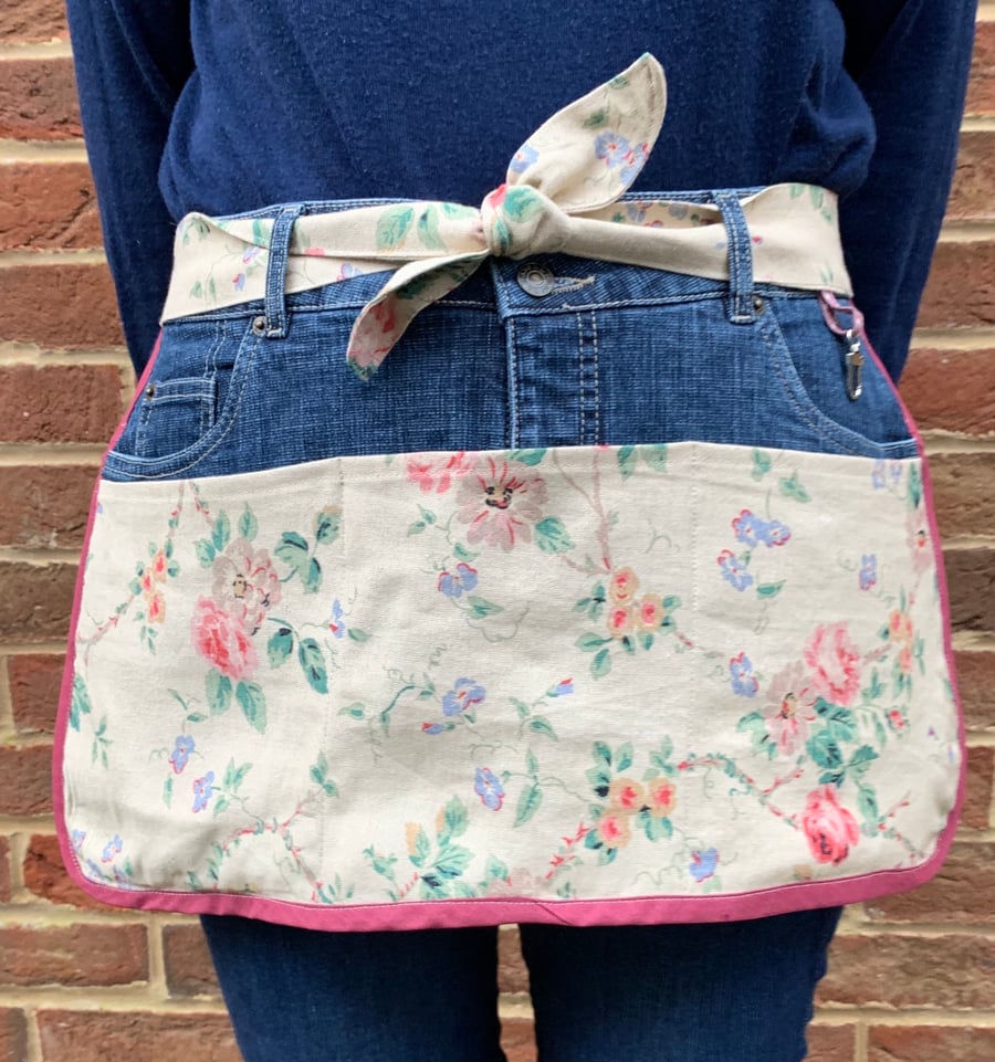 Tool belt apron from recycled jeans and skirt