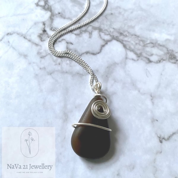 Brown Seaglass wire wrapped pendant - REF:BSWW01