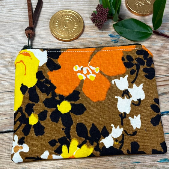 Bright vintage floral coin purse zip pouch reclaimed seventies fabric